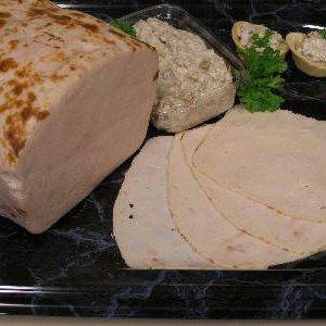 Gebraden Kipfilet & grillworstsalade 100/150 gram (reclame)